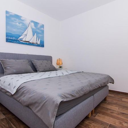 Apartments Lumini Trogir Buitenkant foto