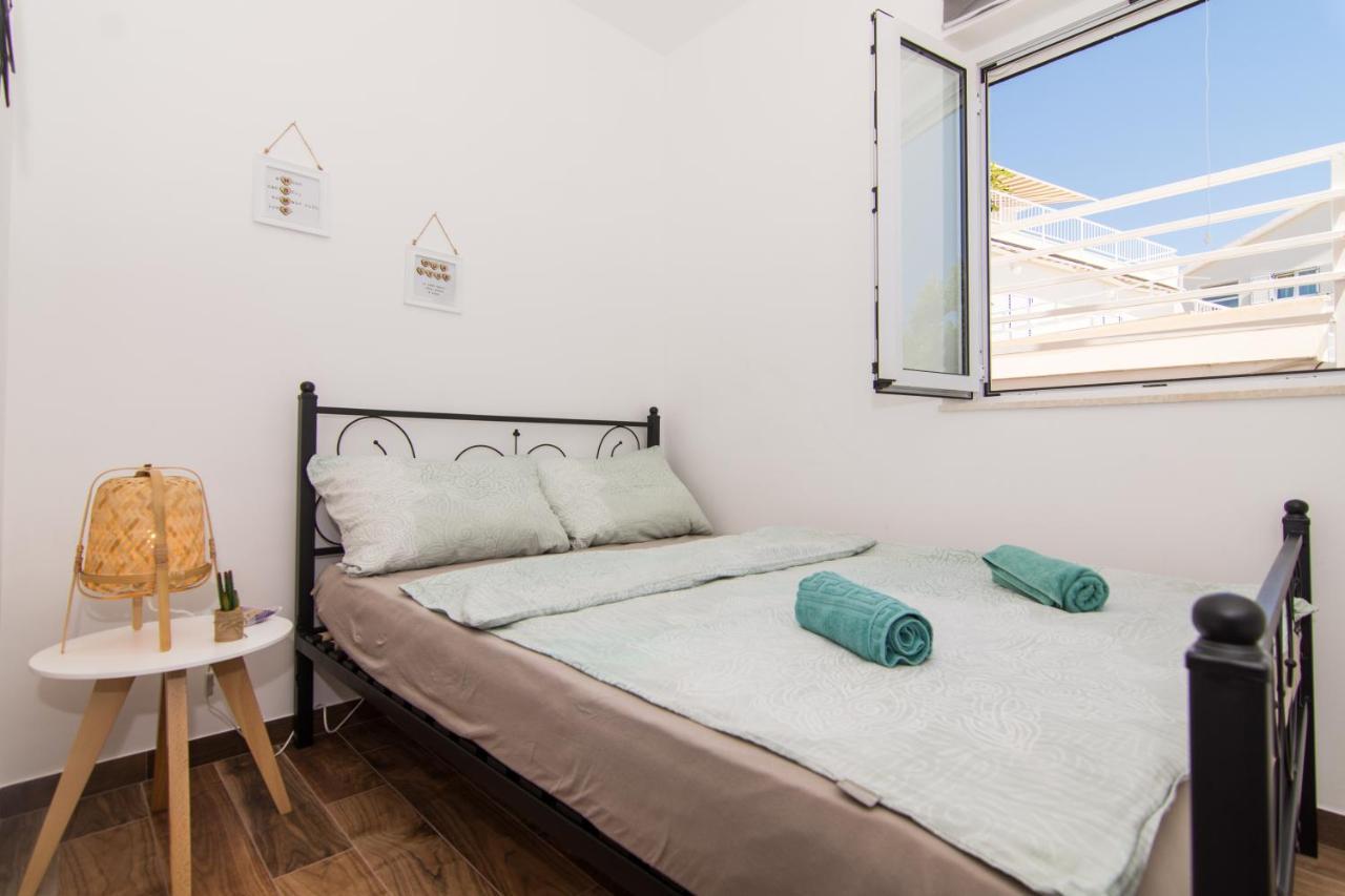 Apartments Lumini Trogir Buitenkant foto